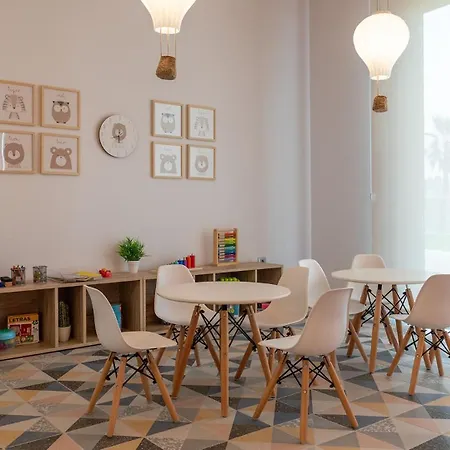 Leon - Vista Al Mar - Sunset Cliffs *